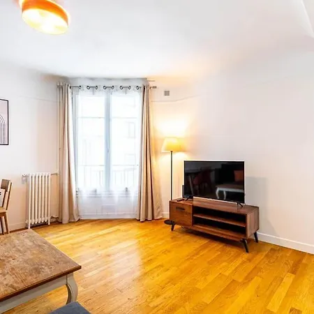 Guestready - Modern Charm Near The Pantheon דירה פריז