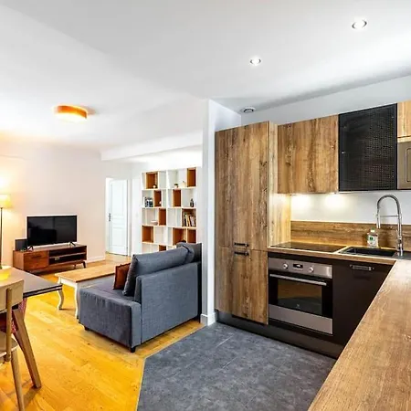 Guestready - Modern Charm Near The Pantheon דירה